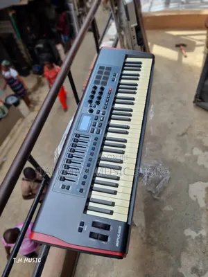 Novation Impulse 61