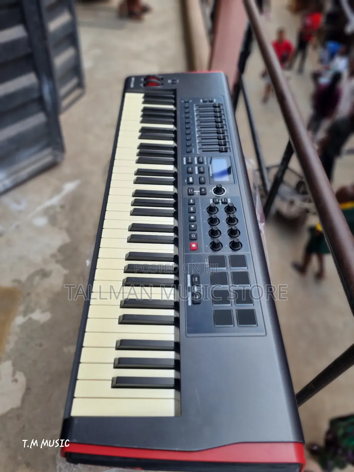 Novation Impulse 61