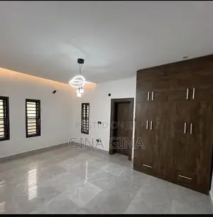 2bdrm Block of Flats in Main Mabushi for rent