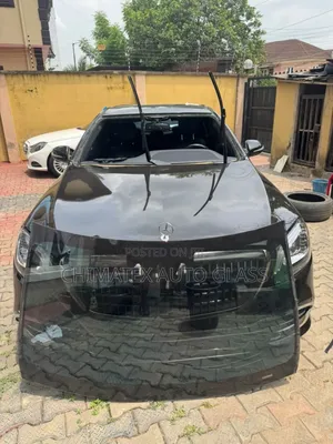 S-class 2018 Windscreen Glass Available