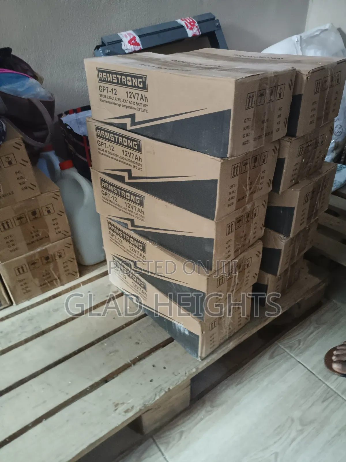 Armstrong Ups Batteries