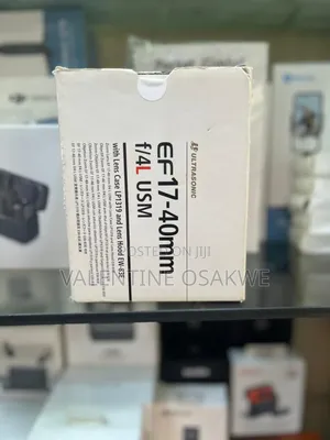 Canon Lens 17-40mm F/4