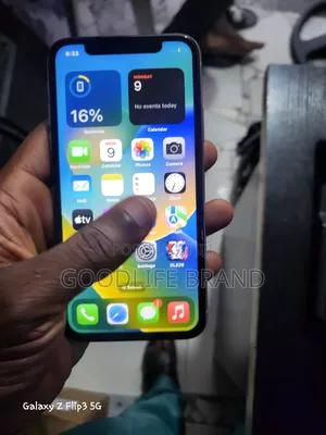 Apple iPhone X 64 GB Silver