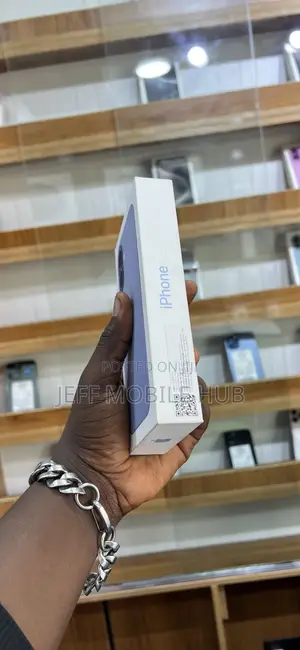 New Apple iPhone 17 256 GB Blue