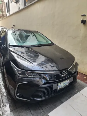 Toyota Corolla L 2021 Black