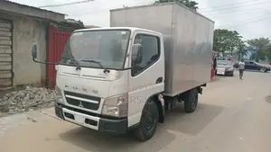 Mitsubishi Fuso 2019 White