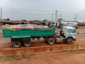 30tons Of Granite And Sharp Sand