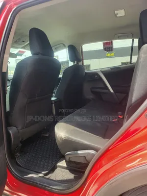 Toyota RAV4 LE Front-wheel Drive (2.5L 4cyl 6A) 2016 Red