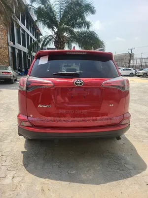 Toyota RAV4 LE Front-wheel Drive (2.5L 4cyl 6A) 2016 Red