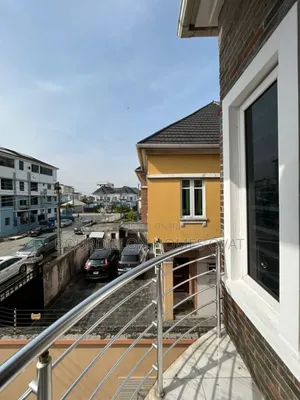 4bdrm Duplex in Ologolo Lekki Lagos for rent