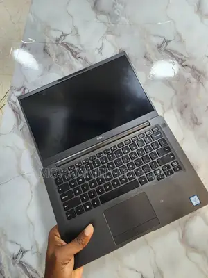 Laptop Dell Latitude 7400 8GB Intel Core i5 SSD 256GB