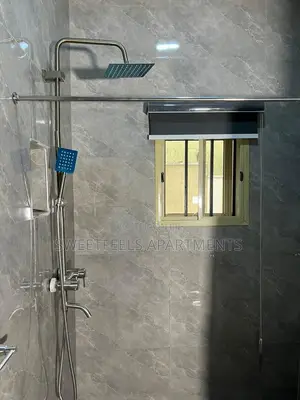Luxury Spacious 3 Bedrooms Apartments