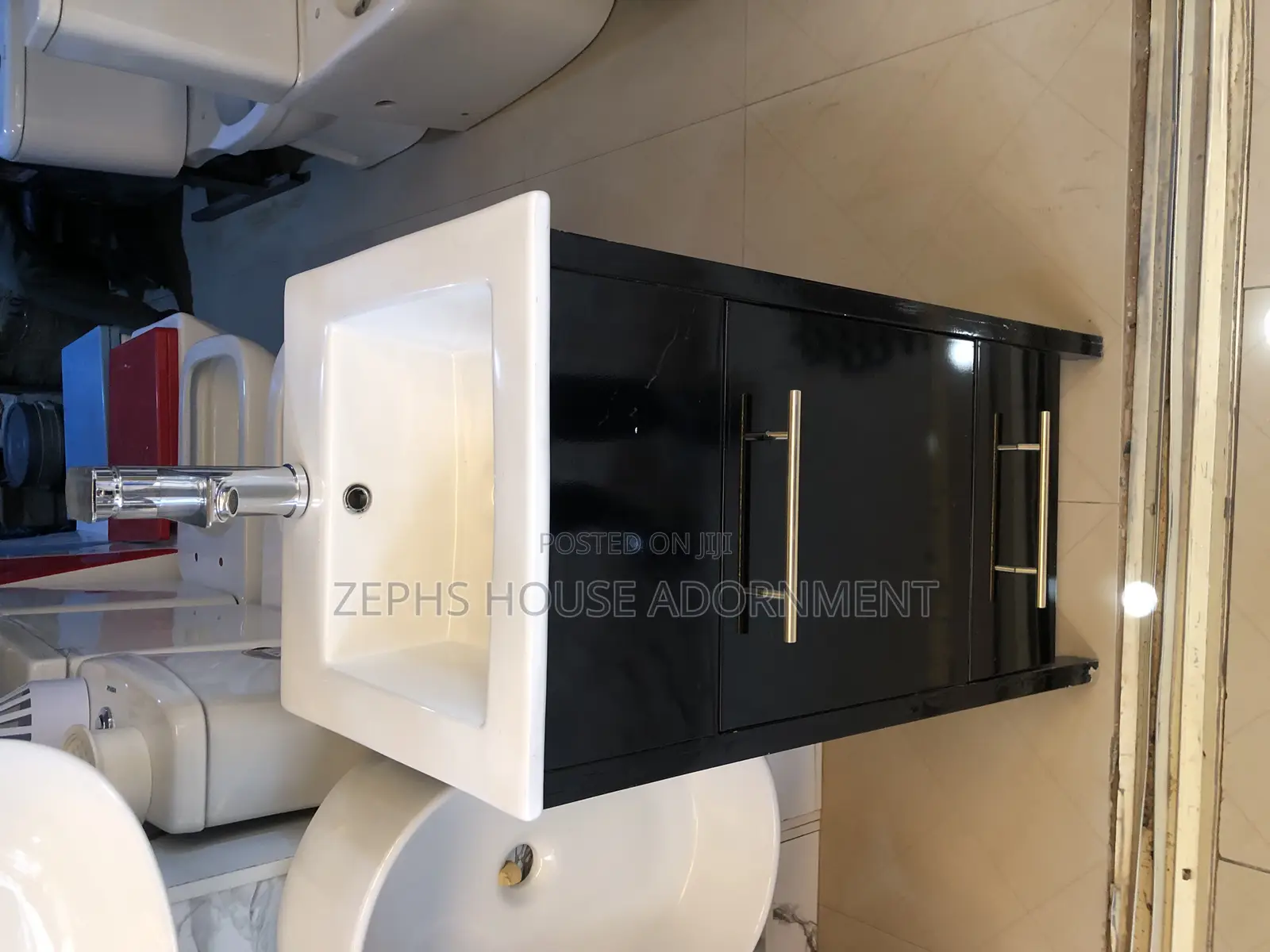 Cabinet Basin