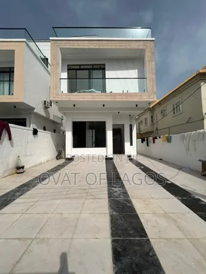 5bdrm Duplex in Ologolo for sale