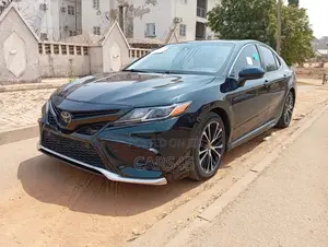Toyota Camry 2020 Black