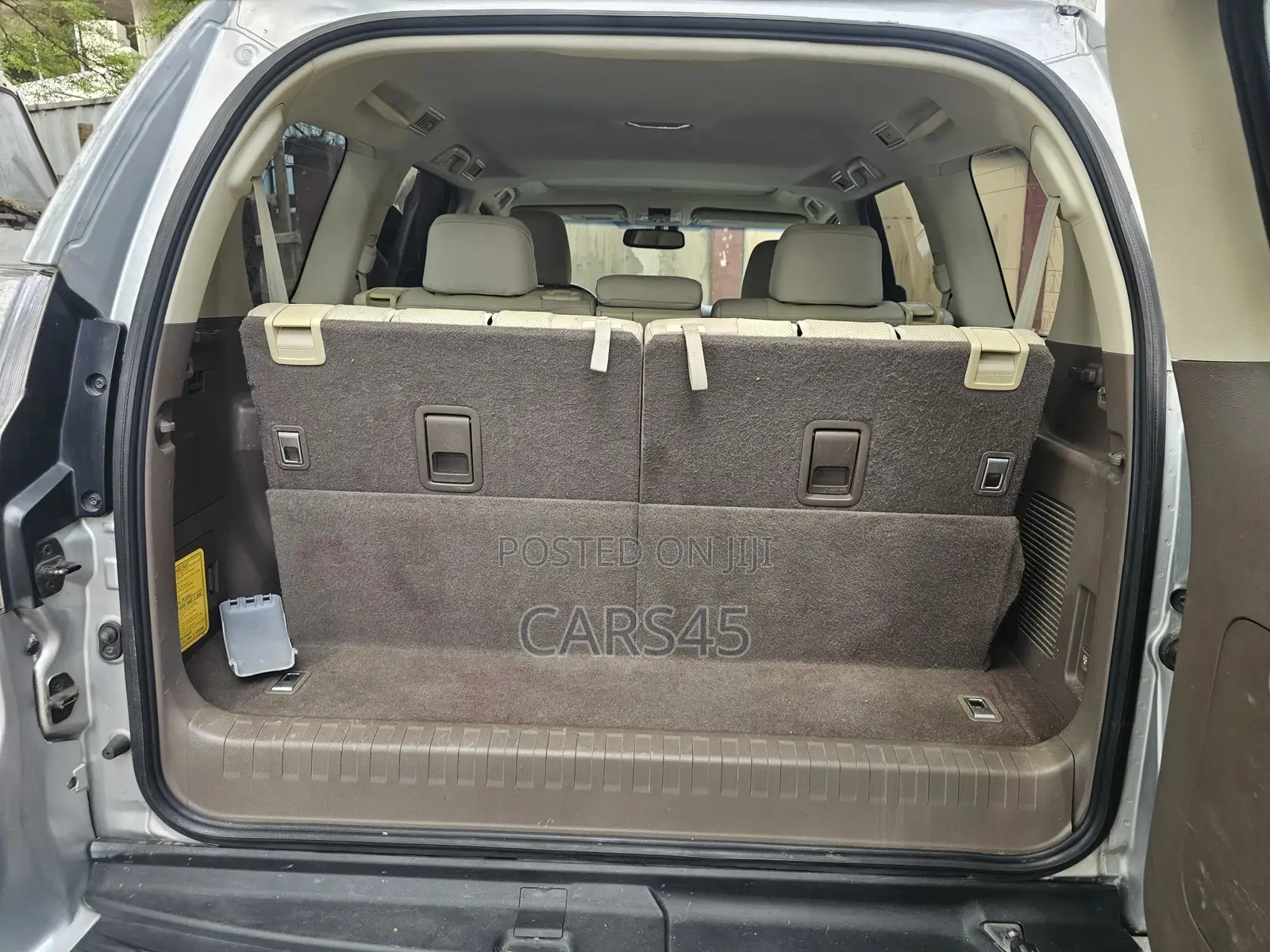 Lexus GX 2014 Silver