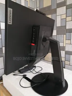Desktop Computer Lenovo ThinkCentre 24 8GB Intel Core i5 SSD 256GB