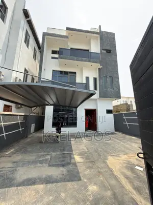 5bdrm Duplex in Ikota for sale