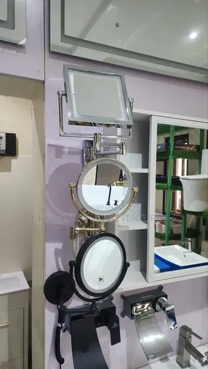 Magnifying Mirror Led