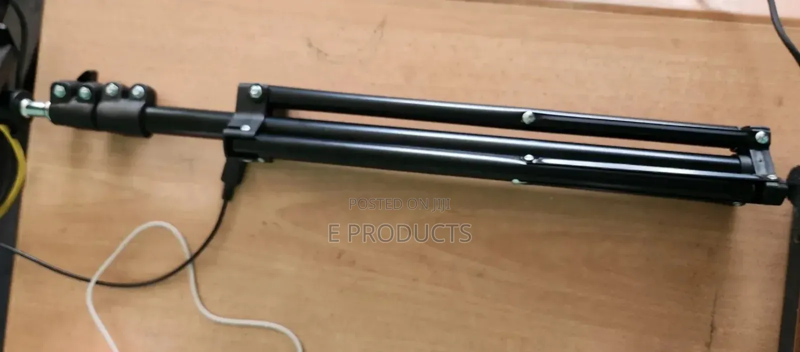Multifunctional Media Tripod