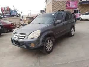 Honda CR-V 2006 Gray