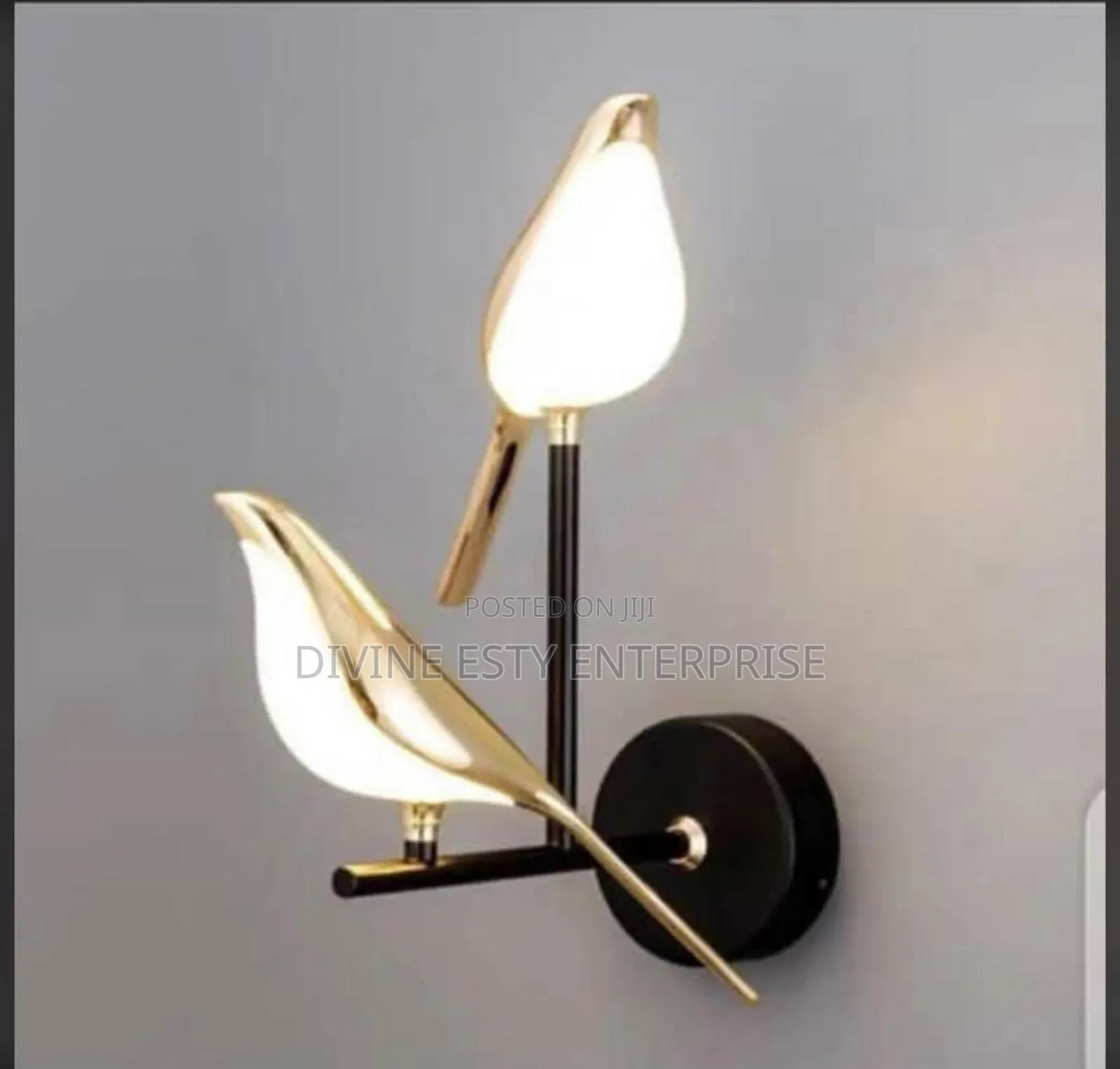 Luxe Crystal Wall Sconce