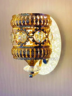 Luxe Crystal Wall Sconce