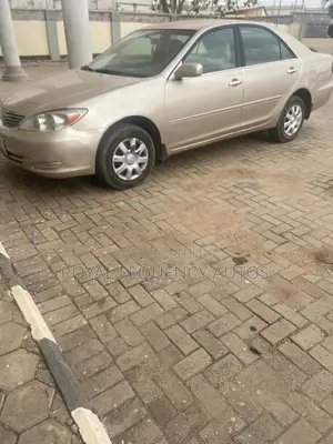 Toyota Camry 2003 Gold