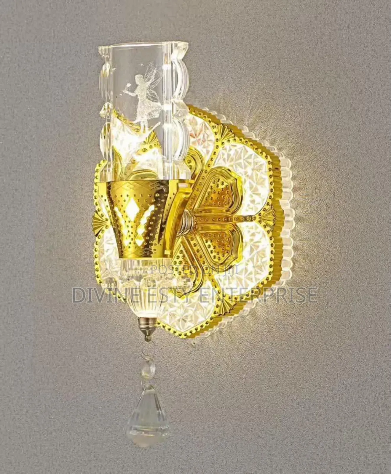 Luxe Crystal Wall Sconce