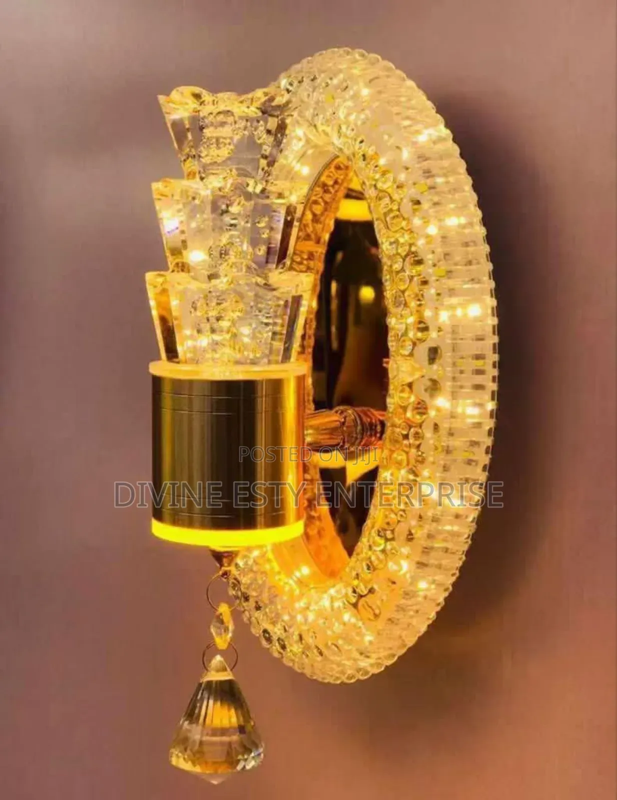 Luxe Crystal Wall Sconce
