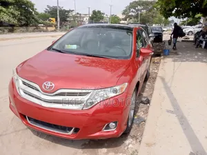 Toyota Venza V6 AWD 2010 Red