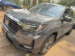 Honda Ridgeline 2013 Gray