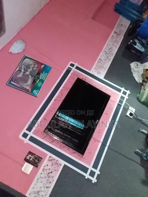 Painting and Screeding