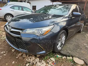 Toyota Camry SE 4dr Sedan (2.5L 4cyl 6A) 2015 Blue