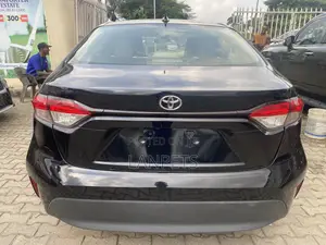 Toyota Corolla 2023 Black