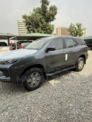 New Toyota Fortuner 2023 Gray