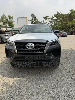 New Toyota Fortuner 2023 Gray