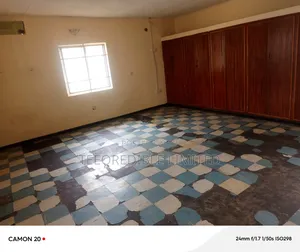6bdrm House in Nice Area, Allen Avenue for rent