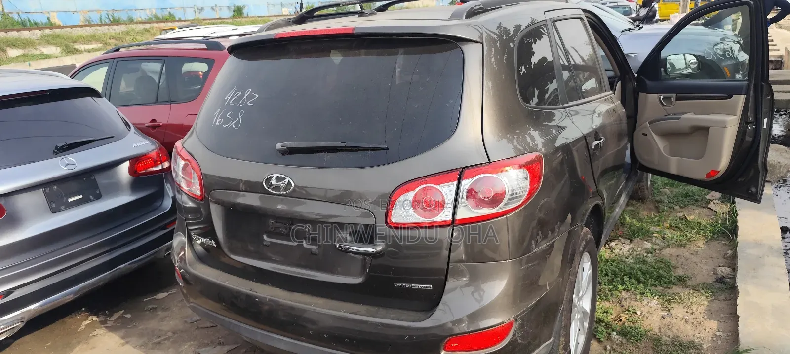 Hyundai Santa Fe 2012 Gray