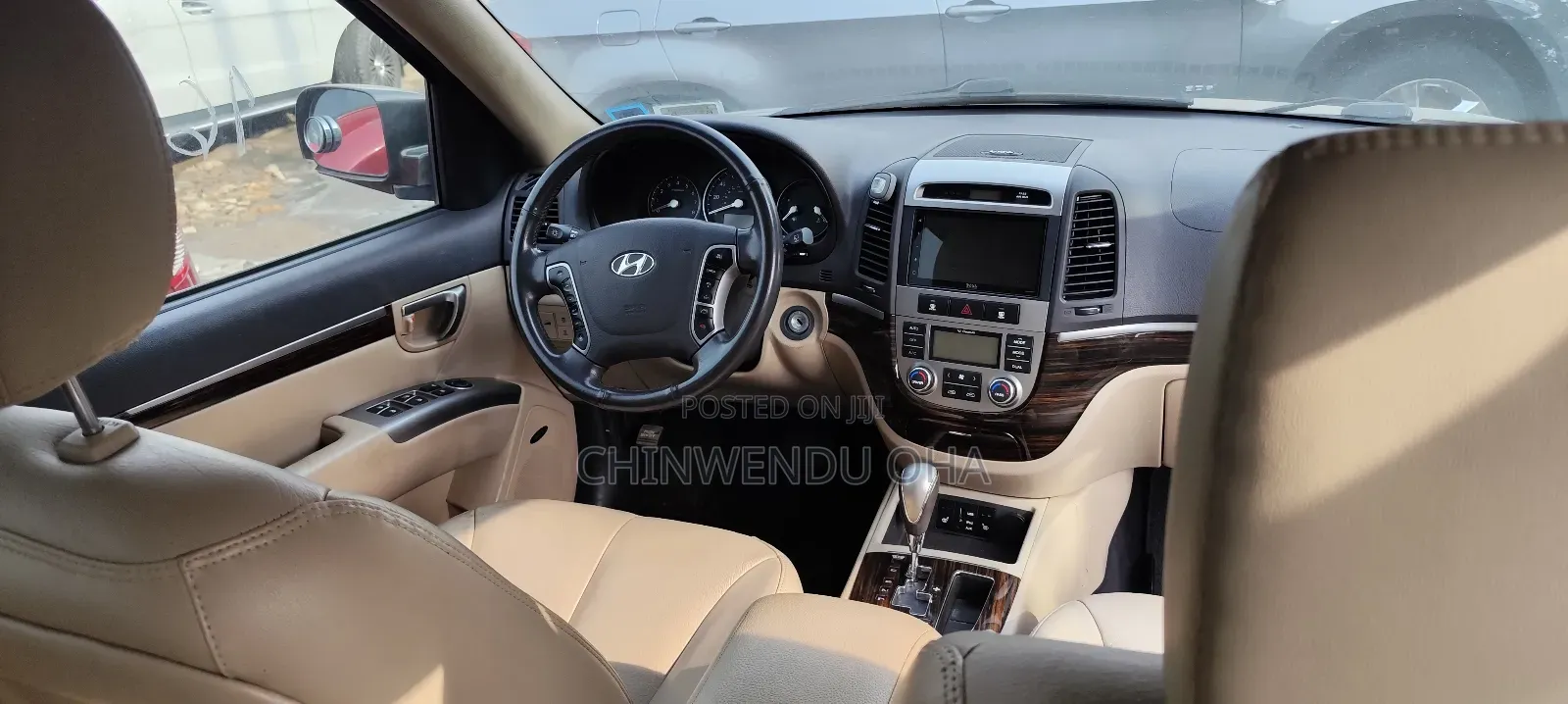 Hyundai Santa Fe 2012 Gray