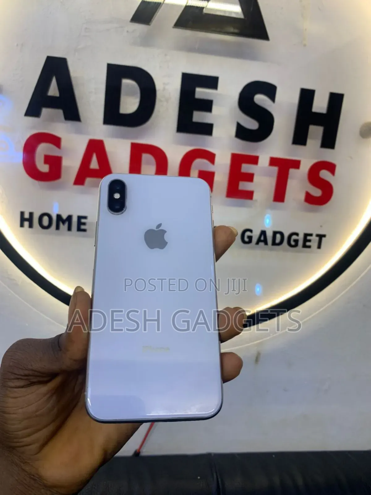 Apple iPhone XS 64 GB White