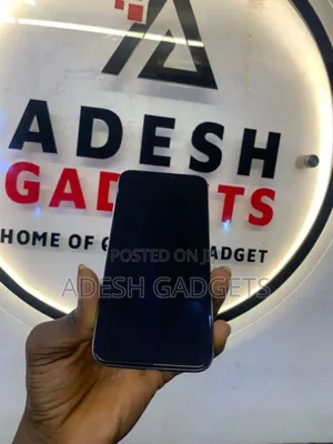 Apple iPhone X 64 GB White