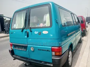 Volkswagen Transporter 2002 Green
