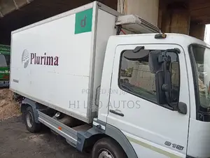 815 Cool-Room Truck 2004