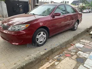 Toyota Camry LE 4dr Sedan (2.4L 4cyl 5A) 2005 Red