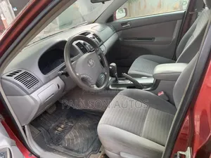 Toyota Camry LE 4dr Sedan (2.4L 4cyl 5A) 2005 Red