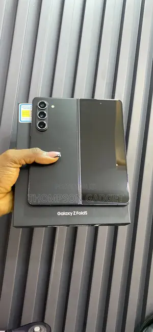 Samsung Galaxy Z Fold 5 1 TB Black