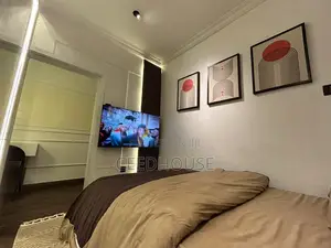 Luxurious Studio Apartment With Pool and Gym
