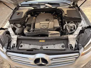 Mercedes-Benz GLC-Class 2016 Silver