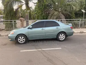 Toyota Corolla 2005 Green